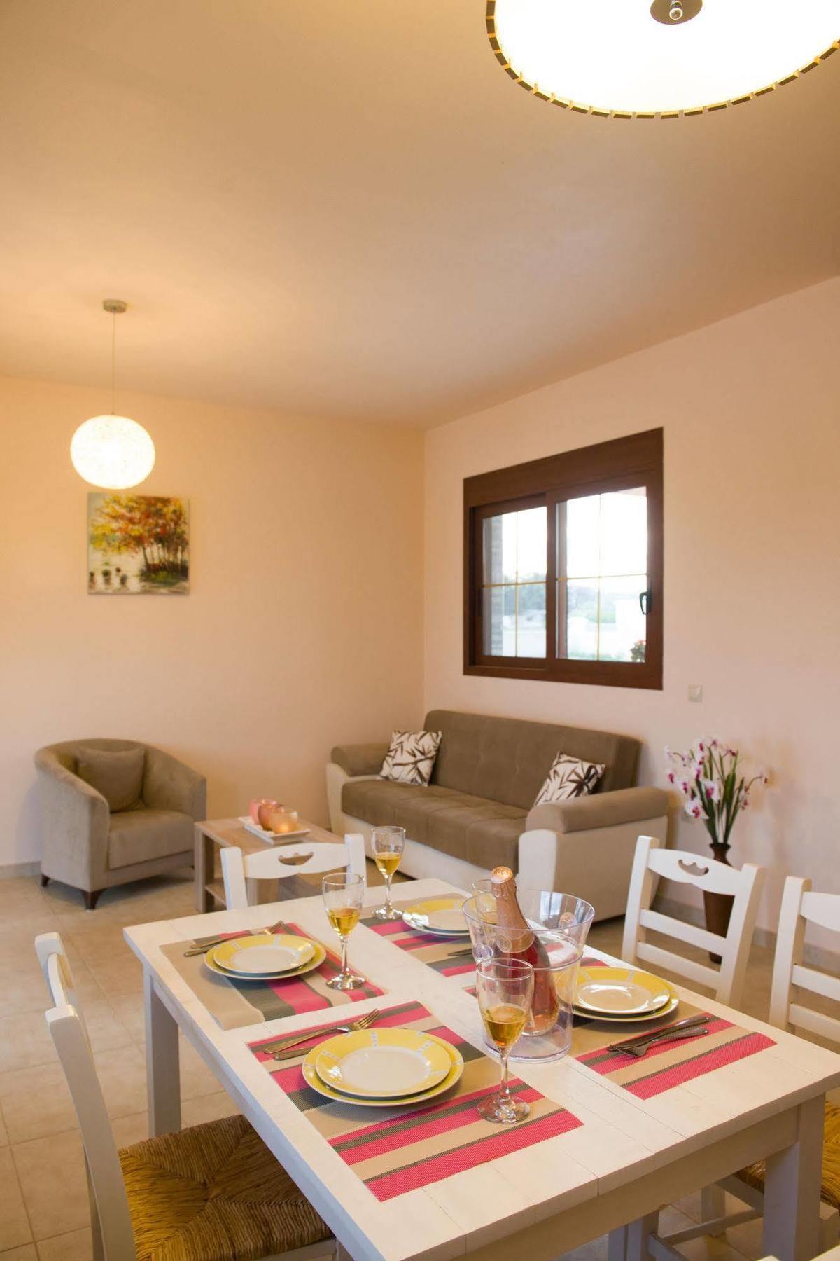 Petra Villas Gennadi Buitenkant foto